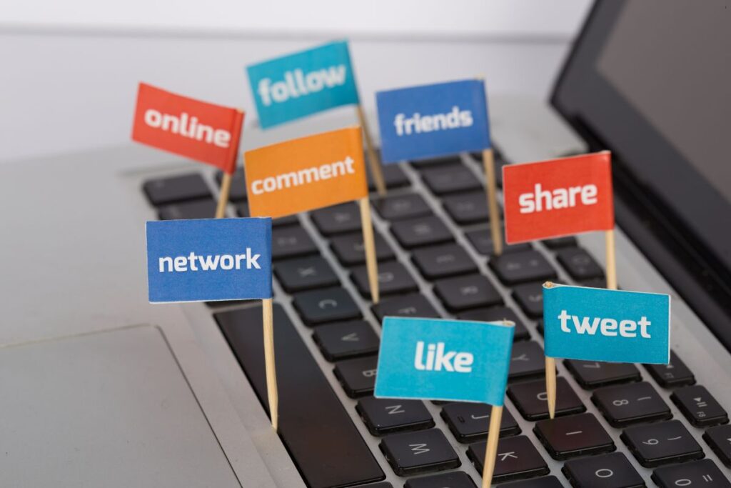 Marketing linii lotniczych w social media